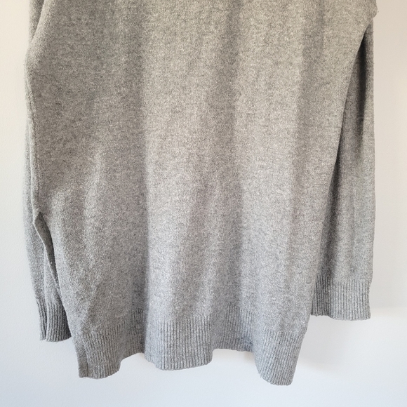 ABOUND Grey Crew Neck Long High Low Sweater - Picture 6 of 14